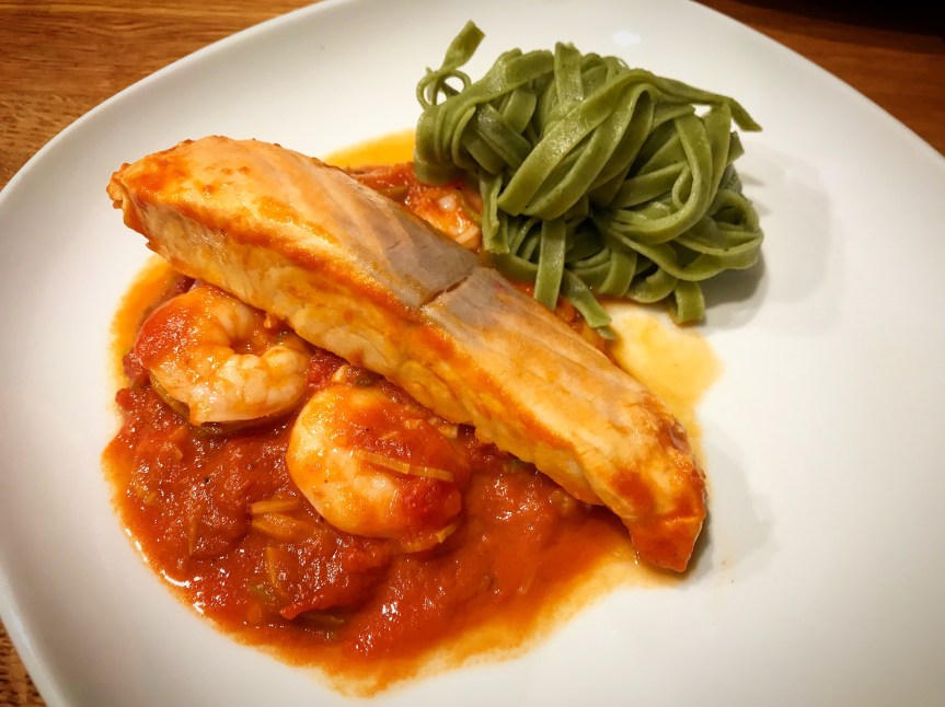 Norwegische Lachspfanne