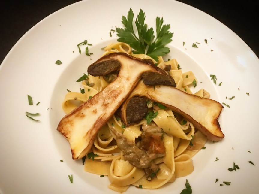 Pasta mit Steinpilzen